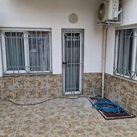 Dido Garkov Apartment Burgas